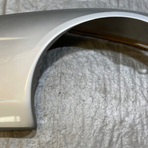 2005-2013 Chevrolet Corvette C6 Base Passenger Side Fender *DAMAGED* / Machine Silver Metallic C6020